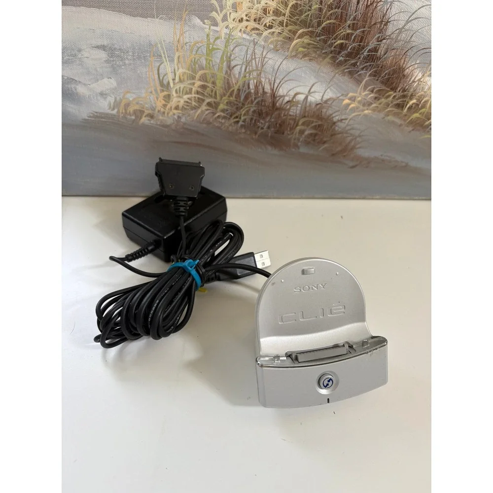 Sony CLIE Cradle Docking Station with PEGA-AC510 AC Adapter 5.7V Silver UNTESTED